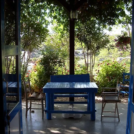 Arodaphne Villa