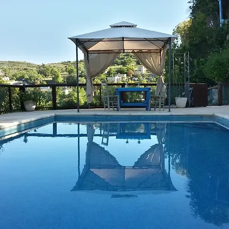 Arodaphne Villa *